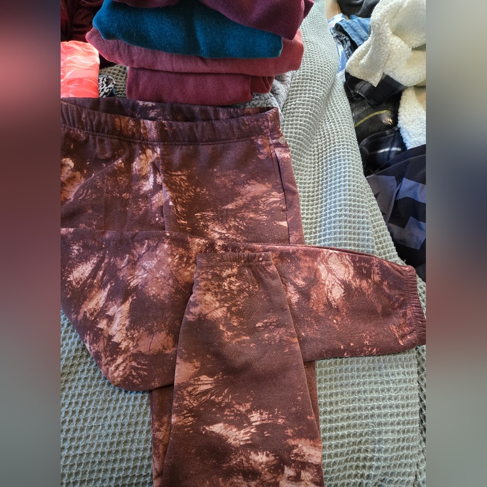 Gaiam Yoga Sweatpants Size Medium